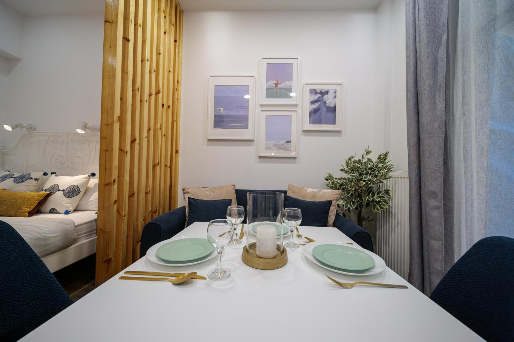 Sea Vibes In The City Center Vipgreece 아테네 외부 사진